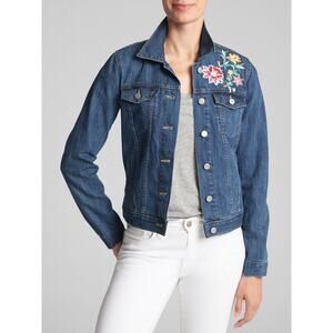 Gap Floral Embroidered Denim Icon Jacket Womens 2XL Light Wash Button Up Trucker